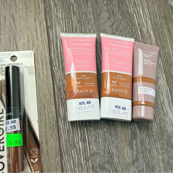 Make Up Lot - Picture 3 of 6